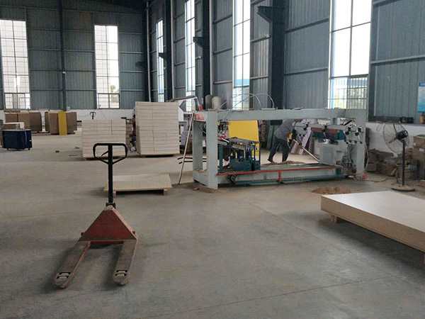 廠(chǎng)房設(shè)備